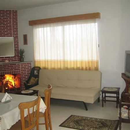 Moni House Sykopetra